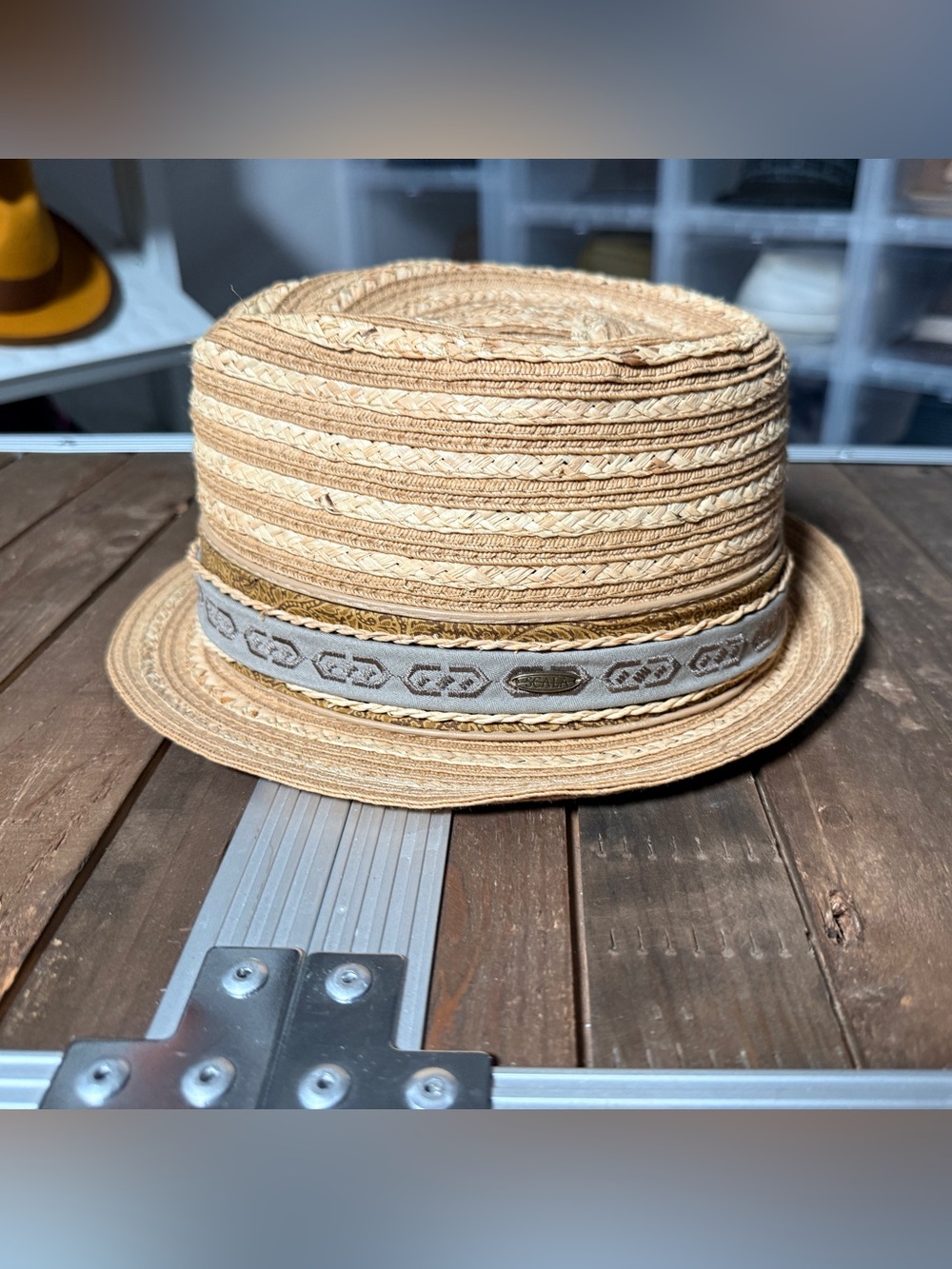 Scala Classico Natural Fiber Straw Fedora Hat Tan S/M Paisley Band